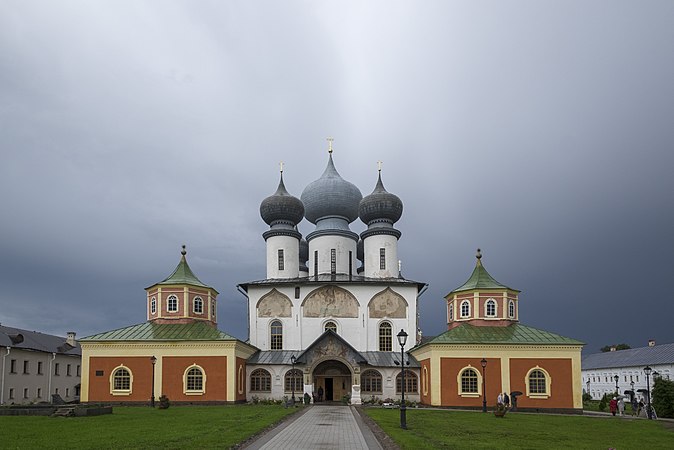 11. Успенский собор, Тихвин, Ленинградская область. Автор — Andreykokin