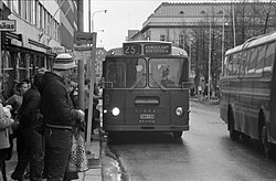 Bus 25 in Kauppakatu 1979.jpg