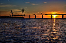 Farø Pontoj - suda bridge.jpg