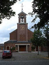 voormalige Katholieke kerk, vooraanzicht