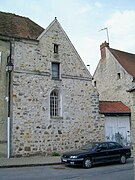 La chapelle de l'ancien Hôtel-dieu, rue de l'Hôtel-dieu au sud de l'église.