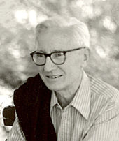Nikolaas Tinbergen, whose work influenced sociobiology Nikolaas Tinbergen 1978.jpg