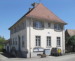 Gemeentehuis en -school