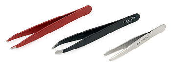 English: A variety of tweezers, including poin...