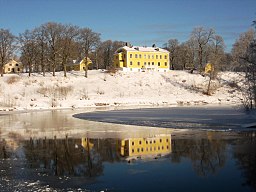 Älvestorps herrgård, belägen vid Svartälven.