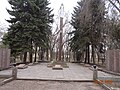 Memorial de guerra en el parque local