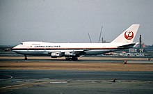 JA8119, the Boeing 747 involved in the accident, at Haneda Airport, 5 months before the accident BOEING 747SR-46, JA8119 , JAPAN AIRLINES.jpg