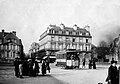 Ancien tramway de Caen sur la place Alexandre III.