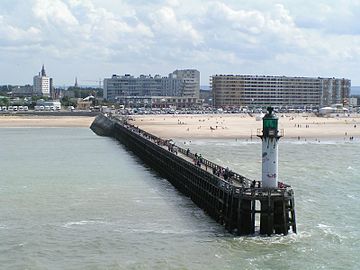 L'ancienne jetée ouest.