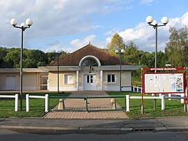 The town hall in Cuisy