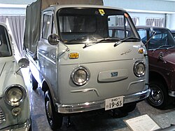 Daihatsu Hijet cabover truck (1965)