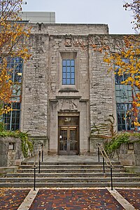 Entrance to Northwestern University Technological Institute (51725404073).jpg