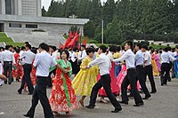 Mass Dance on National Day (10104371223).jpg