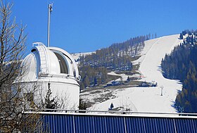 Vue aérienne de la station.