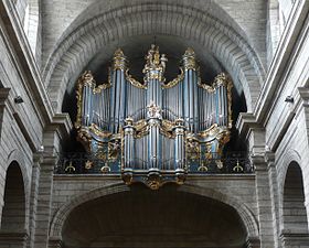 Orgue de la collégiale St Jean de Pézenas00.jpg