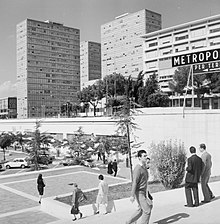 EUR, business district in Rome, 1967 Paolo Monti - Roma Eur 1967 stazione Fermi.jpg