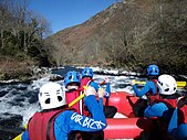 Rafting en el Nive en febrero.