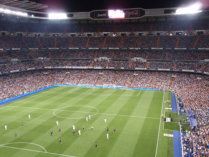 Archivo:Real Madrid - Rosemborg (2009-2010) 3.JPG