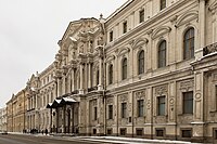 Ново-Михайловский дворец. Фасад по Миллионной улице. 1857—1862