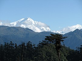 Пик Кангто (самая высокая вершина на северо-востоке после Канченджанги) .jpg