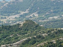 Codinar.Vista des del mirador de Monserrat a la serra de Bellmunt