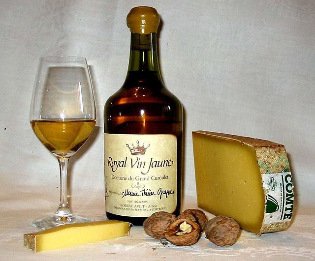 Vin jaune avec Comté