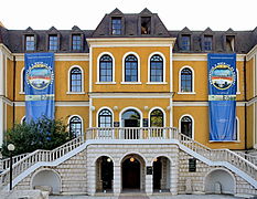 Fasáda Muzea Kosova.