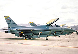 4th Fighter Squadron General Dynamics F-16C Block 40C Fighting Falcon 88-0462 1992.jpg