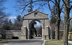 Barrell Memorial Gate.JPG