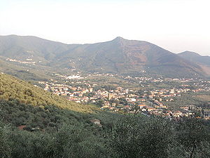 Calci Vista da Fontanella.jpg
