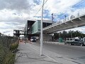 Vista exterior de la estación desde el lado sur.