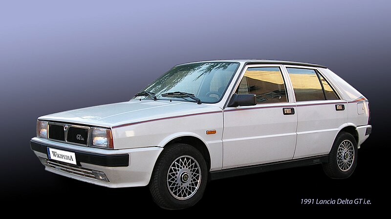 File:Lancia delta.jpg