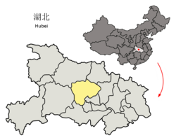 Location of Jingmen Prefecture within Hubei (China).png