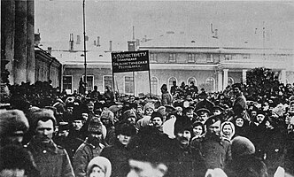 Demonstranter i Petrograd i marts 1917
