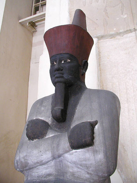 Archivo:Mentuhotep Seated.jpg