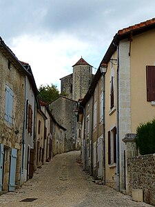 Rue Barbacanne unterhalb des Schlosses