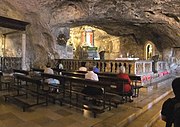A cova onde se di que apareceu o Arcanxo Miguel.
