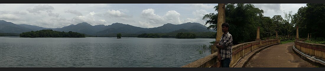 Panoramic view of Mangalam Dam.JPG