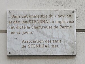 Plaque au no 8.