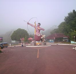 Monument op een plein in Presidente Figueiredo