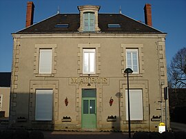 The town hall in Saint-Christophe-en-Boucherie