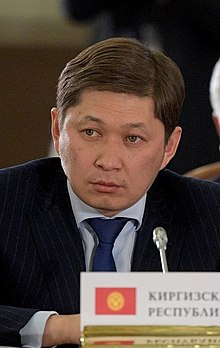 Photographie de l'ancien premier minsitre du Kirghizistan Sapar Isakov prise en 2017.