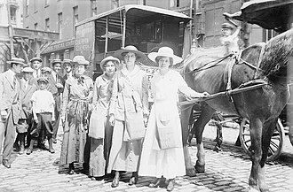 Suffragetten-Marsch nach Boston, v. l. n. r.: Ida Craft, Elsie McKenzie, Marion Craig Wentworth and Elisabeth Freeman