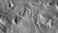 Canales en la pared norte del cráter Baldet, visto por la cámara CTX (en Mars Reconnaissance Orbiter). Nota: esta es una ampliación de la imagen anterior del cráter Baldet.