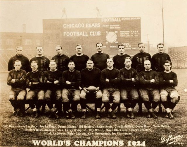 Promotional picture from the 1924 Bears team.