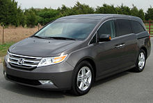 A 2011 Honda Odyssey minivan. Compared to other vans, minivans are smaller and have a lower CG. 2011 Honda Odyssey Touring Elite -- 04-18-2011.jpg