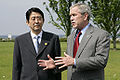 Shinzō Abe und George W. Bush