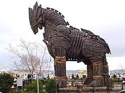 Brad-Pitt's-horse-in-Canakkale.jpg