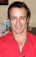 Miniatura para Bronson Pinchot