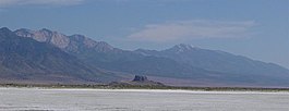 Butte in Great Salt Lake Desert-750px.JPG